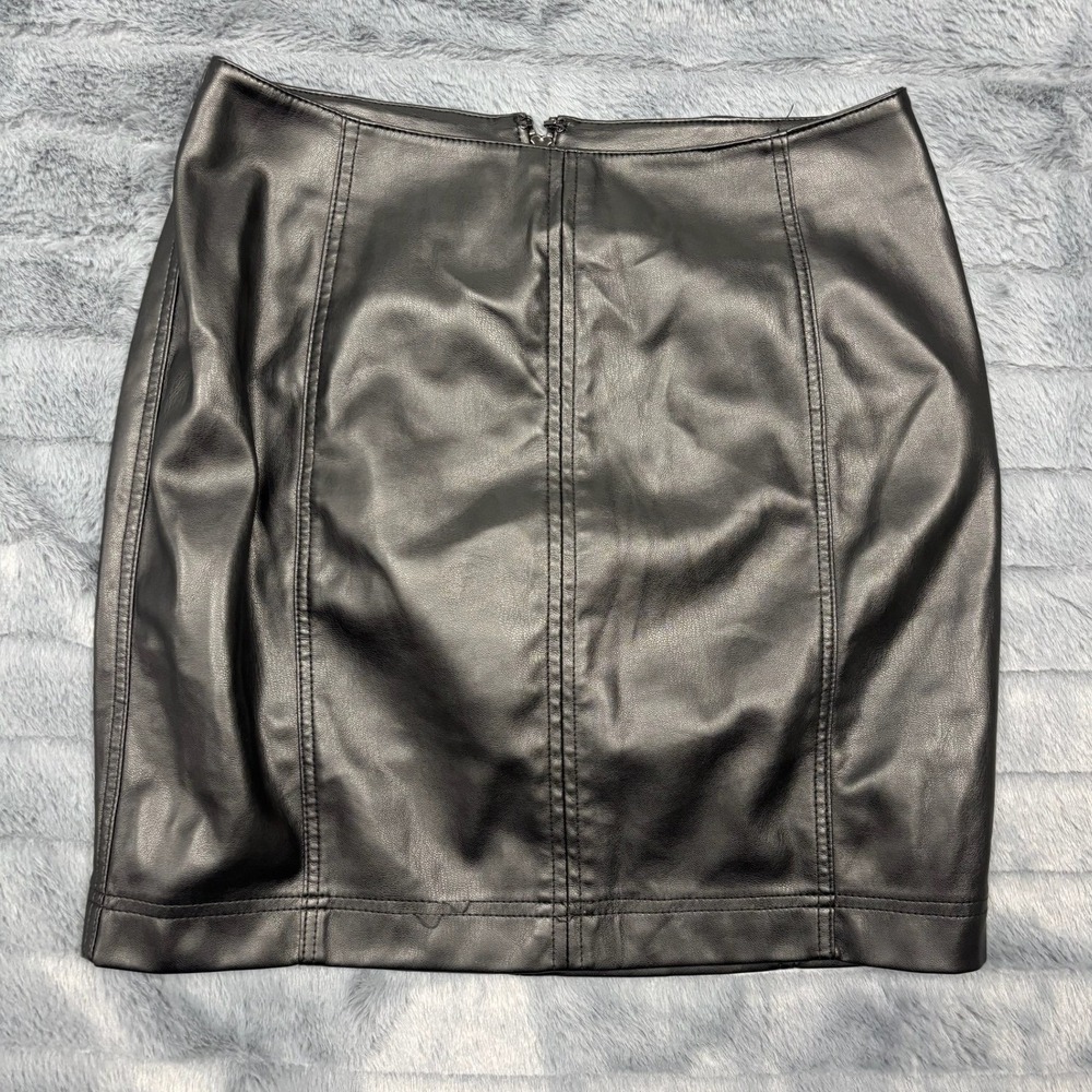 Free People Black Faux Leather Mini Skirt OB1359288 Size 2 High Waisted Edgy